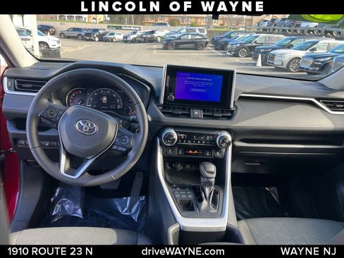 Used 2023 Toyota RAV4 XLE image 16