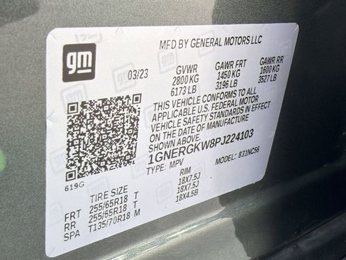 Used 2023 Chevrolet Traverse LT FWD image 19
