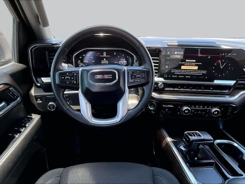 Used 2026 GMC Sierra 1500 Elevation RWD image 6
