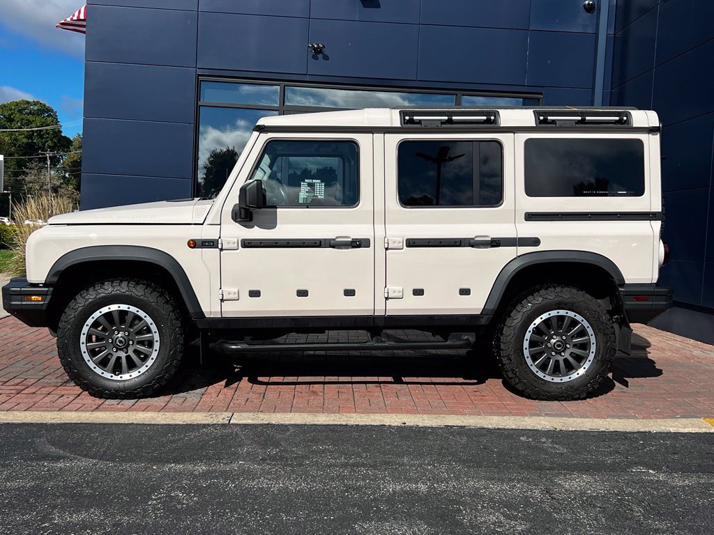 Used 2025 INEOS Grenadier Station Wagon AWD/4WD image 2