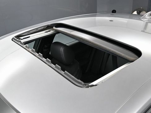 Used 2023 Acura Integra A-Spec image 9