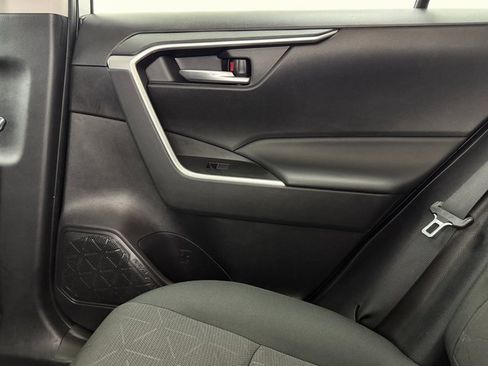 Used 2024 Toyota RAV4 XLE image 33