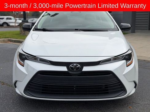 Used 2024 Toyota Corolla LE image 3