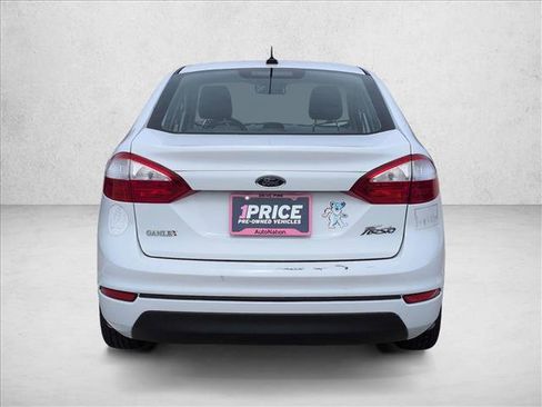 Used 2017 Ford Fiesta S image 6