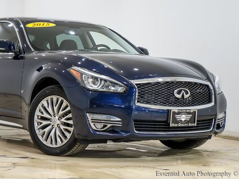 Used 2015 INFINITI Q70 L 3.7 w/ Deluxe Touring Package AWD/4WD image 2