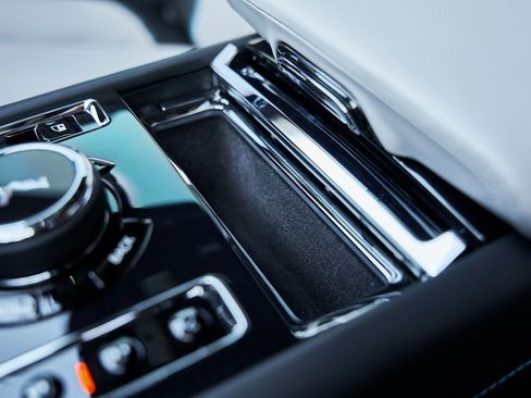 Used 2025 Rolls-Royce Ghost image 76