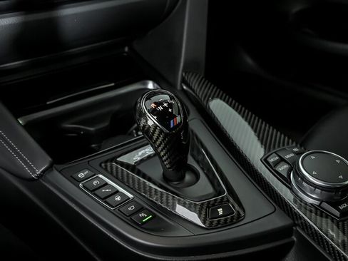 Used 2016 BMW M4 Coupe RWD image 30