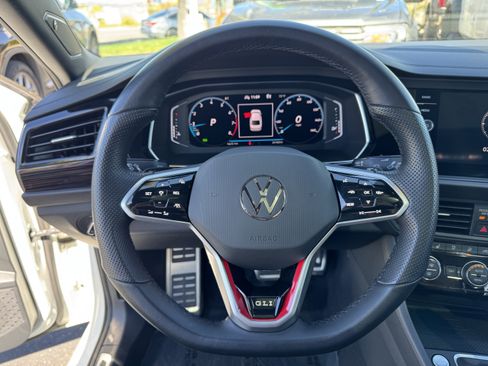 Certified 2023 Volkswagen Jetta GLI Autobahn image 19