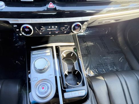 Used 2024 Genesis G80 2.5T image 22