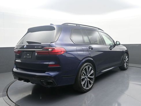 Used 2022 BMW X7 xDrive40i w/ M Sport Package AWD/4WD image 7