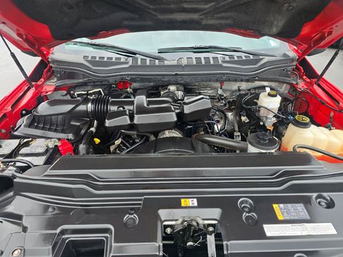 Used 2017 Ford F250 XL w/ Power Equipment Group AWD/4WD image 15