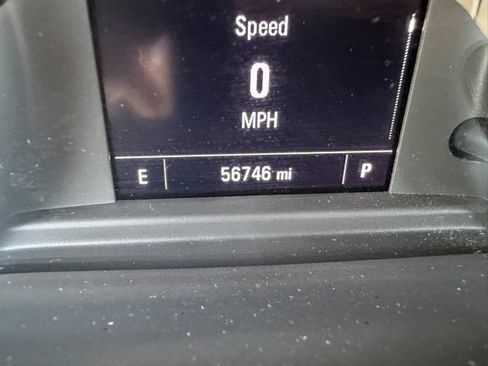 Used 2022 Chevrolet Silverado 1500 Custom image 10