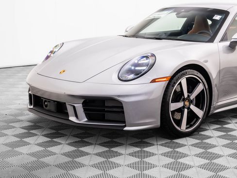 New 2026 Porsche 911 Carrera image 38