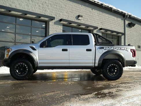 Used 2018 Ford F150 Raptor image 16