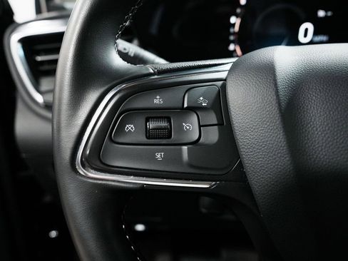 Used 2024 Buick Encore GX Preferred AWD/4WD image 24