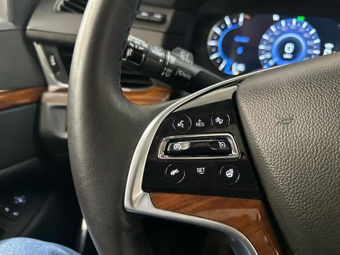 Used 2017 Cadillac Escalade Luxury AWD/4WD image 39