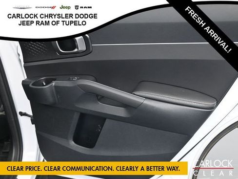 Used 2023 Kia Sorento LX image 35