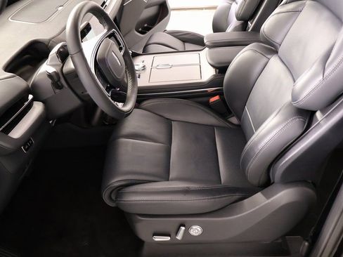 New 2025 Lincoln Navigator Reserve w/ Jet Appearance Package image 12