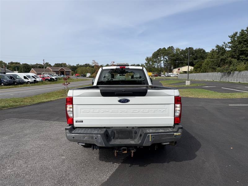 Used 2022 Ford F250 XL w/ Power Equipment Group RWD image 4