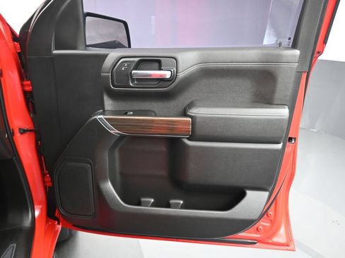 Used 2019 Chevrolet Silverado 1500 LT w/ All-Star Edition AWD/4WD image 44