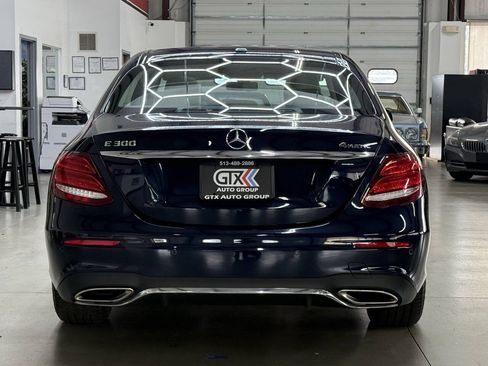 Used 2017 Mercedes-Benz E 300 4MATIC image 7