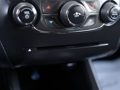 Used 2017 Dodge Journey SE FWD image 15