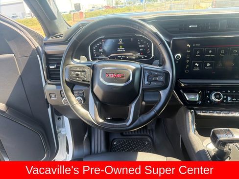 Used 2024 GMC Sierra 1500 AT4 w/ Technology Package AWD/4WD image 13