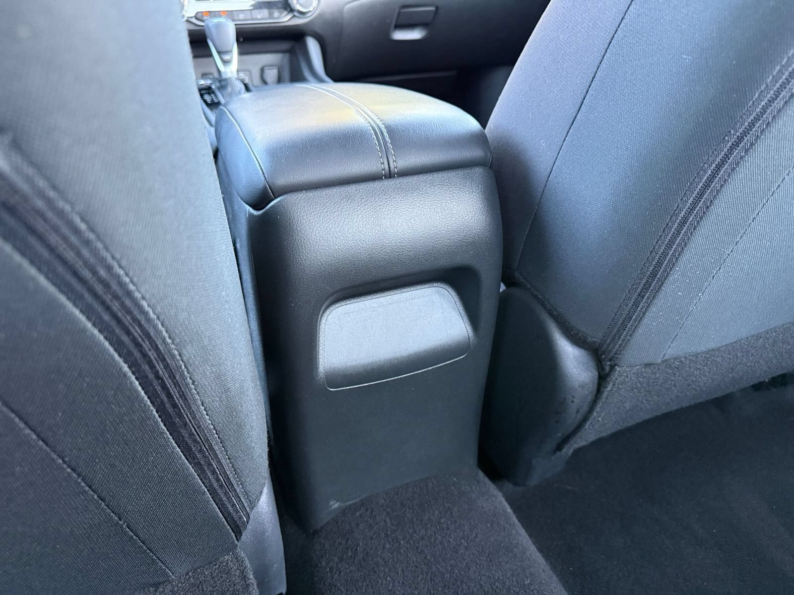 Used 2025 Nissan Sentra S FWD image 22