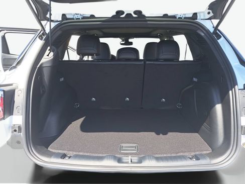 New 2026 Jeep Compass Limited w/ Sun, Sound & Navigation Group AWD/4WD image 12