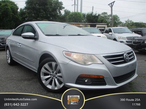 Used 2009 Volkswagen CC Sport FWD image 3