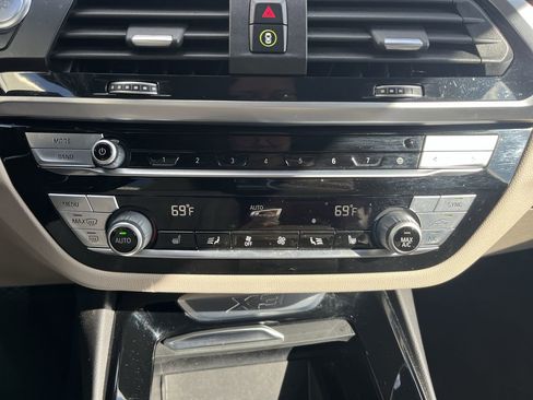 Used 2021 BMW X3 xDrive30e w/ Executive Package image 25