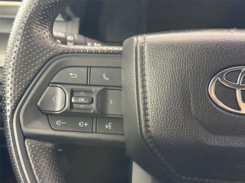 Certified 2024 Toyota Tacoma SR5 image 17