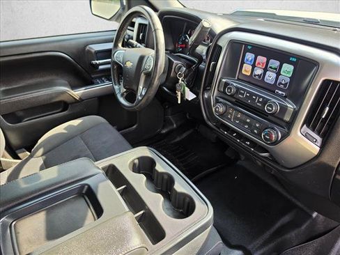 Used 2017 Chevrolet Silverado 1500 LT AWD/4WD image 10