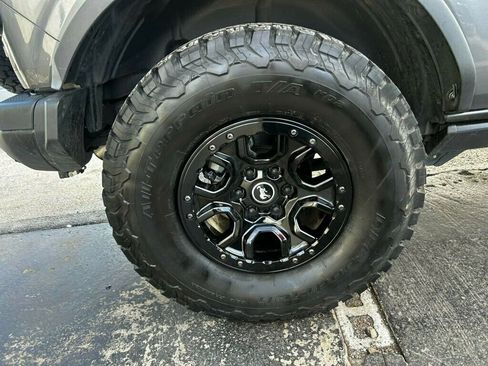 Used 2022 Ford Bronco Badlands image 30