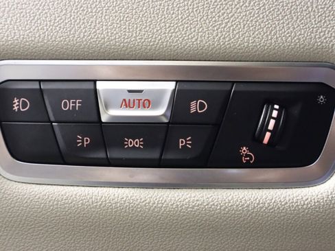 Used 2020 BMW X5 xDrive40i w/ Premium Package image 10