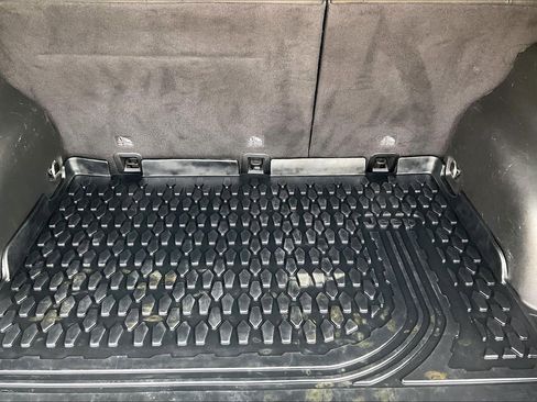 Used 2021 Jeep Compass Latitude image 24