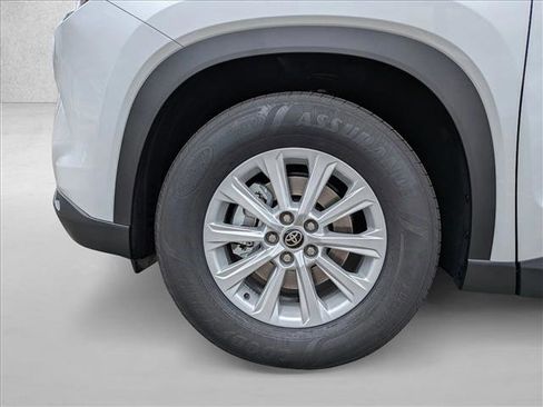 New 2026 Toyota Grand Highlander AWD image 10