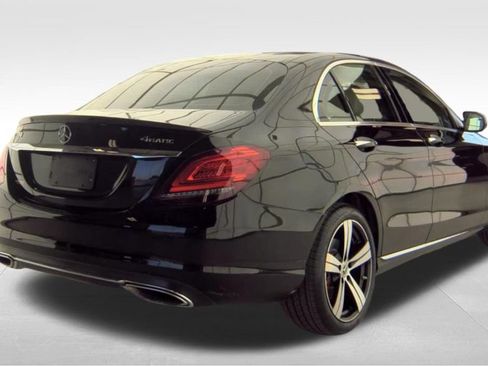 Used 2019 Mercedes-Benz C 300 4MATIC Sedan w/ Multimedia Package image 4