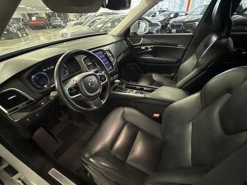 Used 2018 Volvo XC90 T6 Momentum w/ Convenience Package image 14