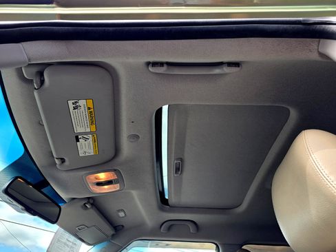 Used 2013 Kia Soul ! w/ Premium Pkg image 21