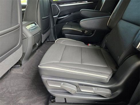 New 2025 Cadillac Escalade Premium Luxury w/ Touring Package image 16