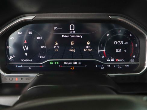 Used 2024 GMC Sierra 2500 AT4 w/ AT4 Preferred Package image 16