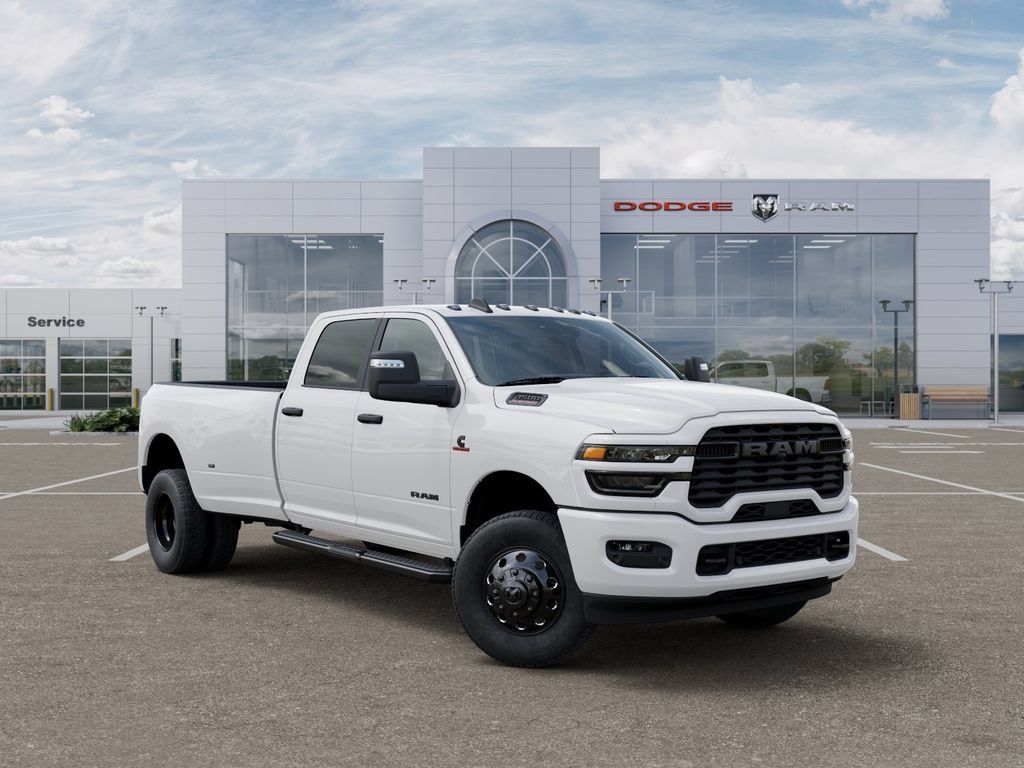 New 2026 RAM 3500 Big Horn AWD/4WD image 6