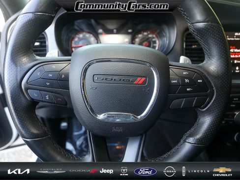 Used 2018 Dodge Charger R/T w/ Beats Audio Group image 15