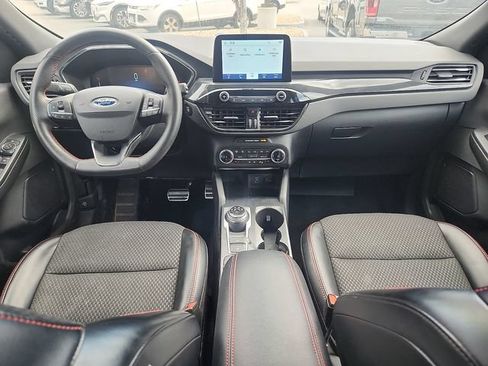 Certified 2023 Ford Escape ST-Line AWD/4WD image 8