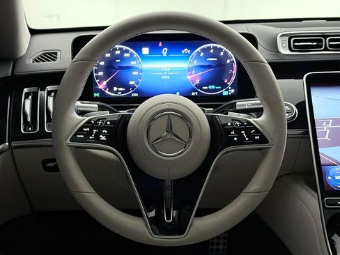 Used 2022 Mercedes-Benz S 500 4MATIC image 32