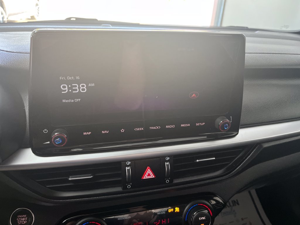 Certified 2024 Kia Forte GT-Line FWD image 19