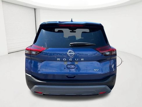 Used 2023 Nissan Rogue SV FWD image 6