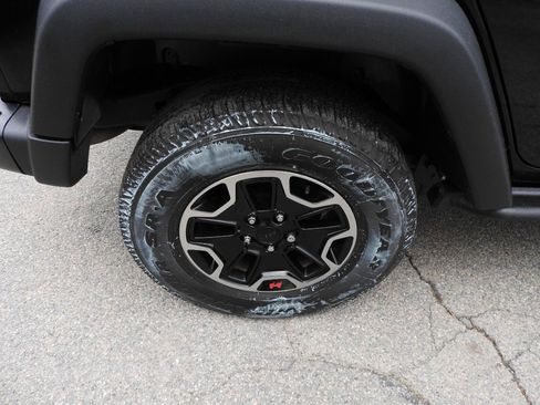 Used 2016 Jeep Wrangler Unlimited Rubicon AWD/4WD image 16