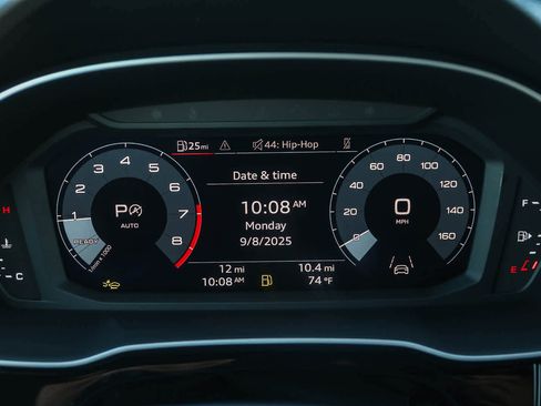 New 2025 Audi Q3 2.0T Premium image 38